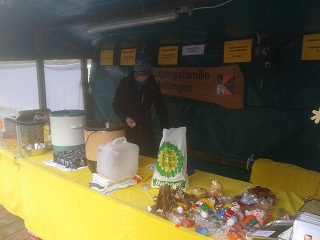 Foto vom Kolpingstand auf dem Meitinger Weihnachtsmarkt