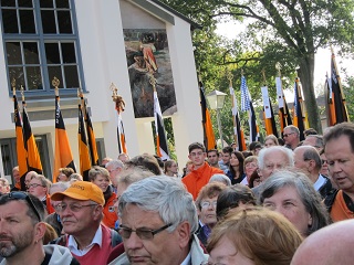 Foto vom Festzug zur Basilika