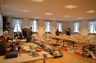 Foto vom B�cherflohmarkt