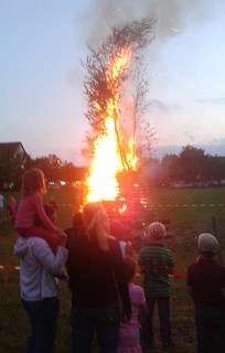 Foto vom Sonnwendfeuer 2013